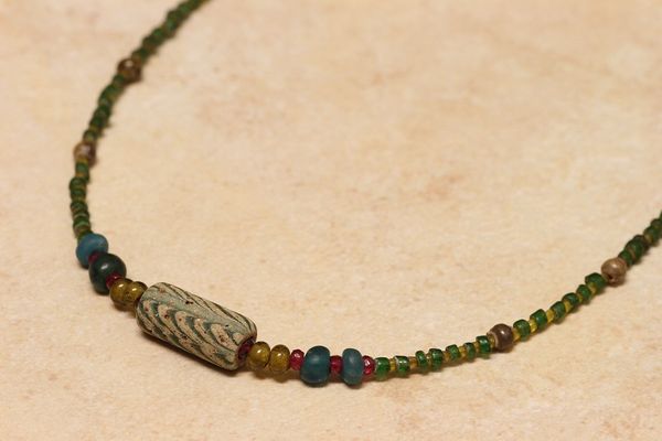 絶品 ジャワ玉 ネックレス とんぼ玉